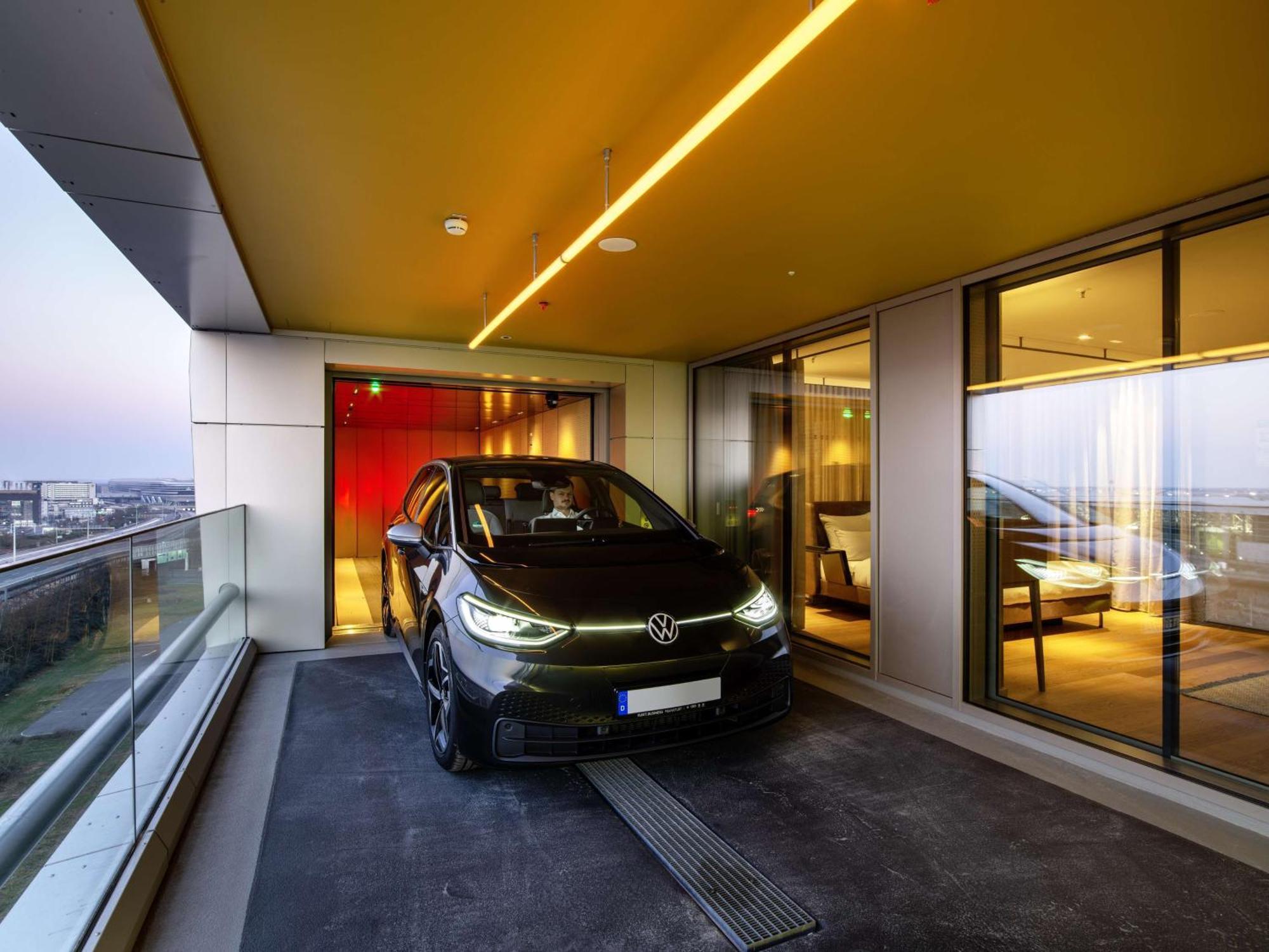 B'Mine Hotel Frankfurt Airport Frankfurt am Main Exterior photo